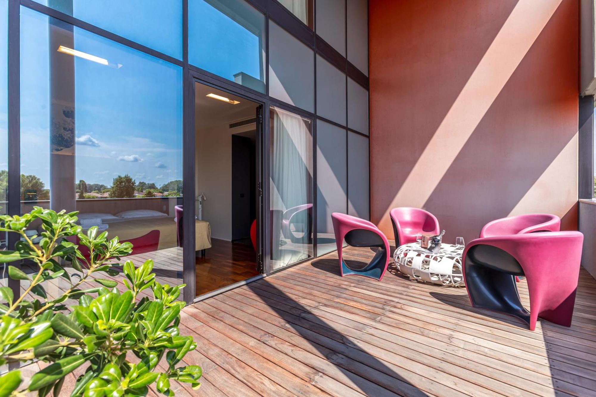 New Ipoint Hotel San Giovanni in Persiceto Eksteriør bilde