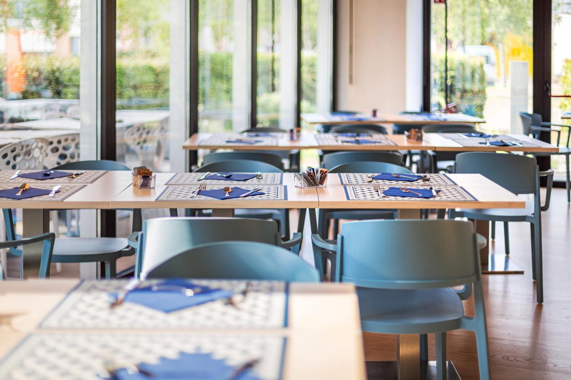 New Ipoint Hotel San Giovanni in Persiceto Eksteriør bilde