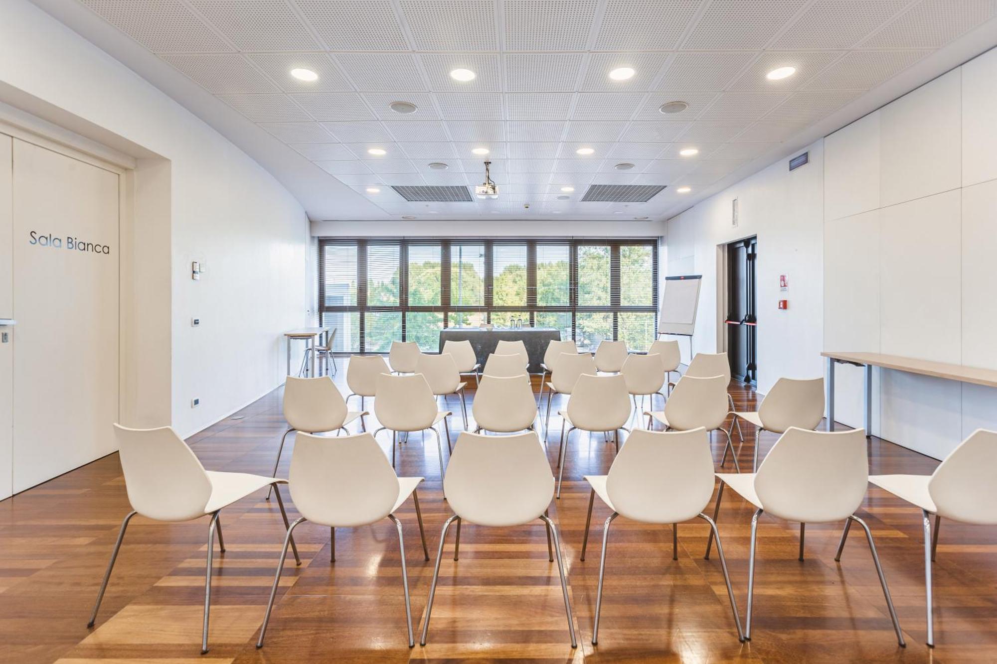 New Ipoint Hotel San Giovanni in Persiceto Eksteriør bilde