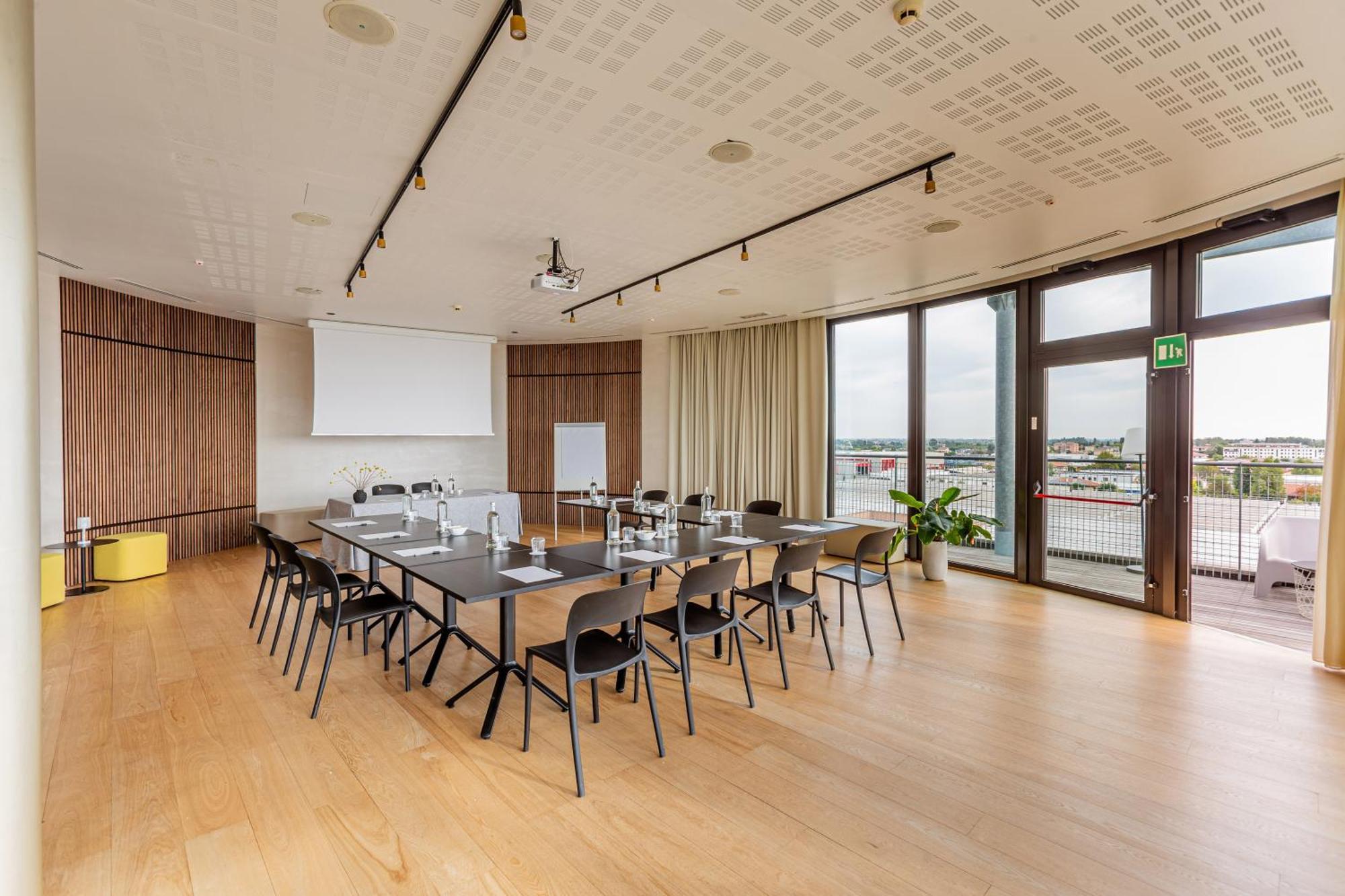 New Ipoint Hotel San Giovanni in Persiceto Eksteriør bilde