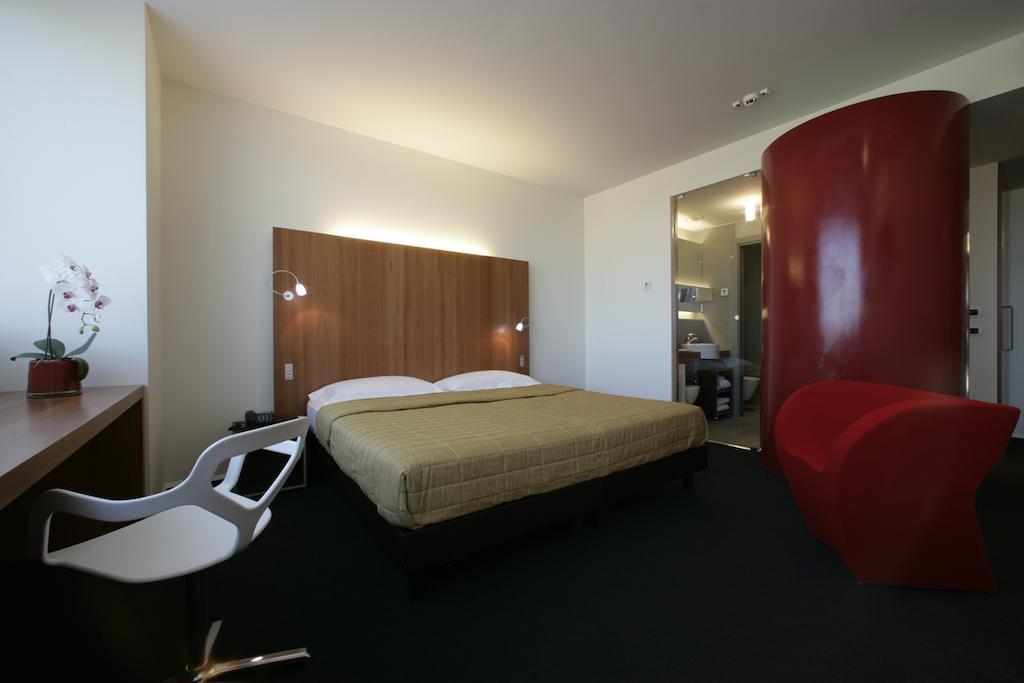 New Ipoint Hotel San Giovanni in Persiceto Eksteriør bilde